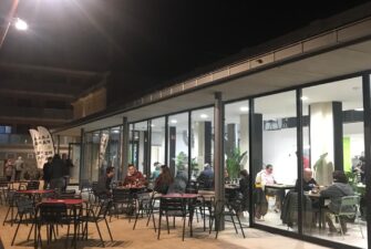 La Fàbrica, el bar de la tèxtil. imatge de la Terrassa Exterior a Cardedeu